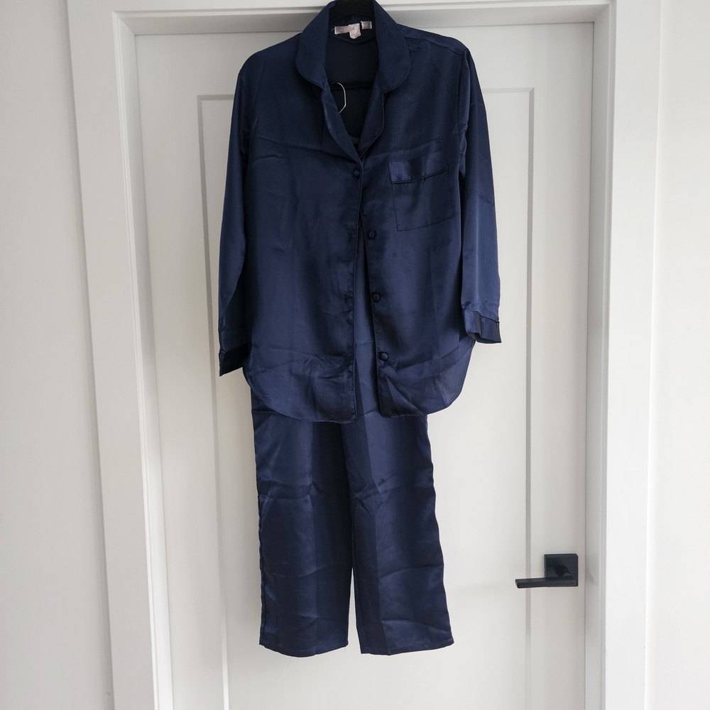 Victoria's Secret Midnight Blue Satin Sleepear Pajama Set XS
